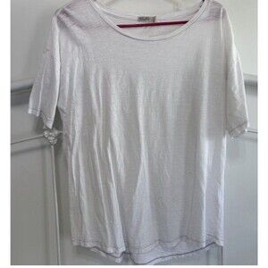 Barefoot Dreams Malibu White T Shirt Women’s M Oversized Vintage Look Minimalist